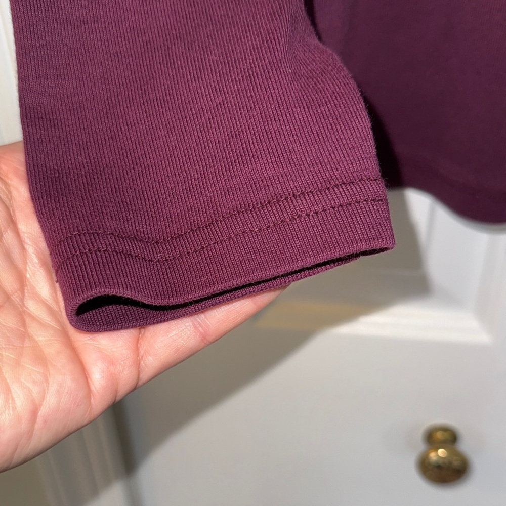 Eddie Bauer Deep Burgundy V-Neck Long Sleeve Top size Medium - Picture 7 of 13